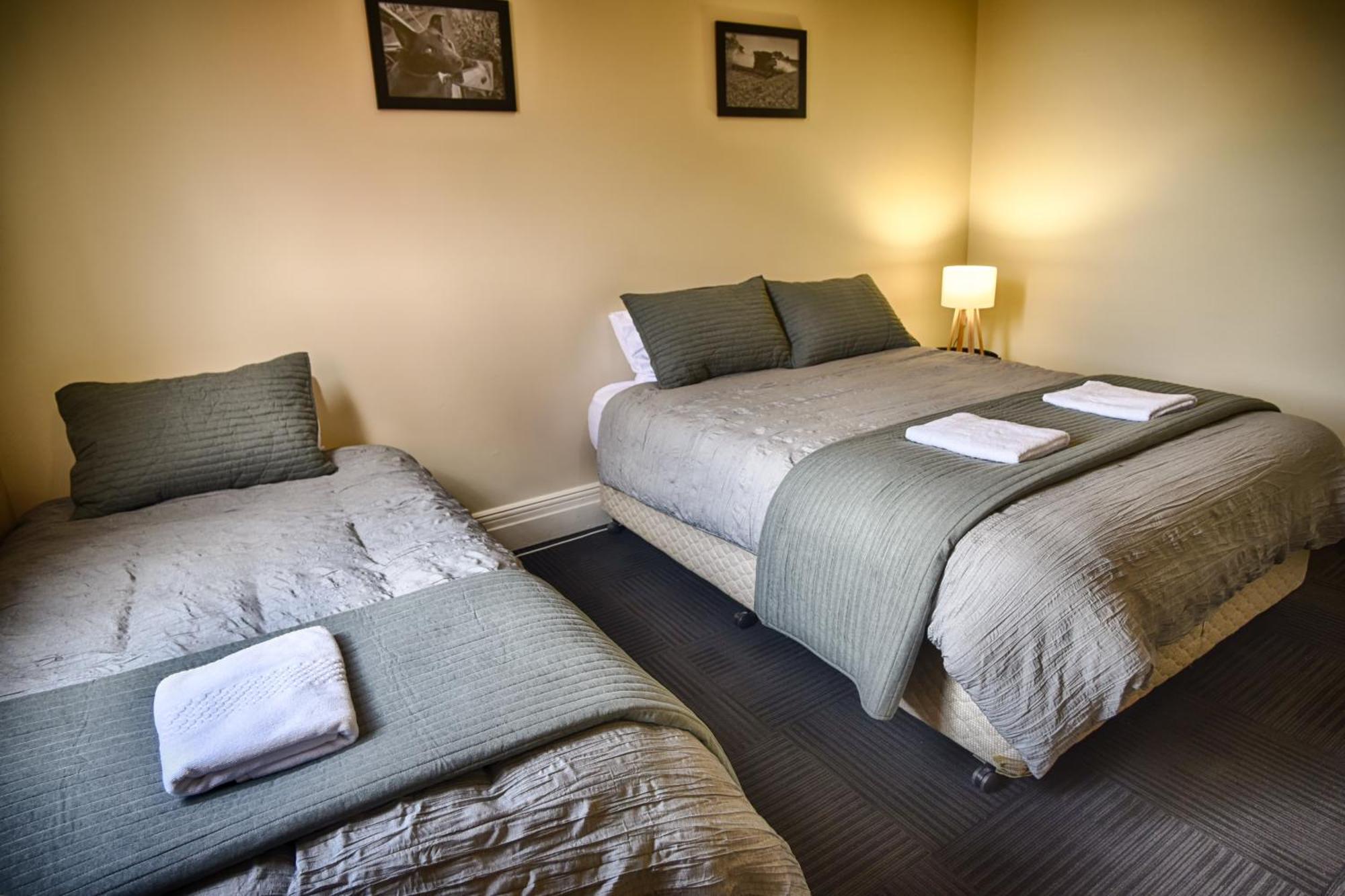 Junee Hotel Junee
